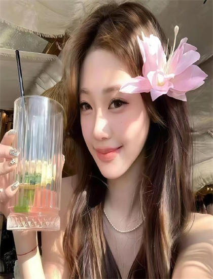 果冻传媒在线完整免费播放_家有喜妇全集在线观看_我的男人